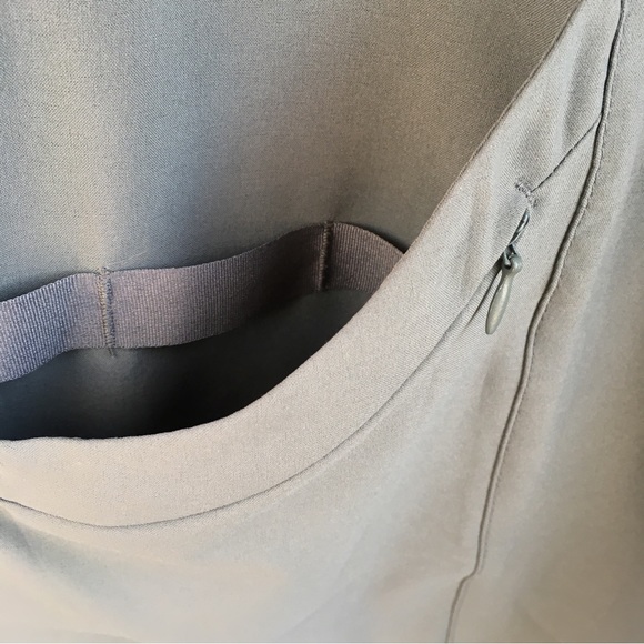 WonderWink Renew Women's Size M Modern Fit Scrub Top Olive Green Stretch Pockets - Picture 5 of 8